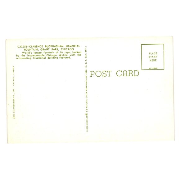 Vintage Buckingham Fountain Postcard Chicago Skyline Grant Park Linen Roadside - Picture 2 of 2